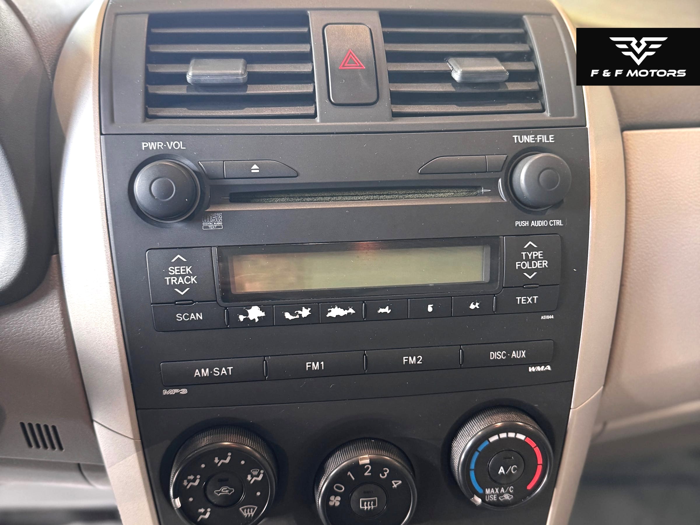 2009 Toyota Corolla LE — Interior