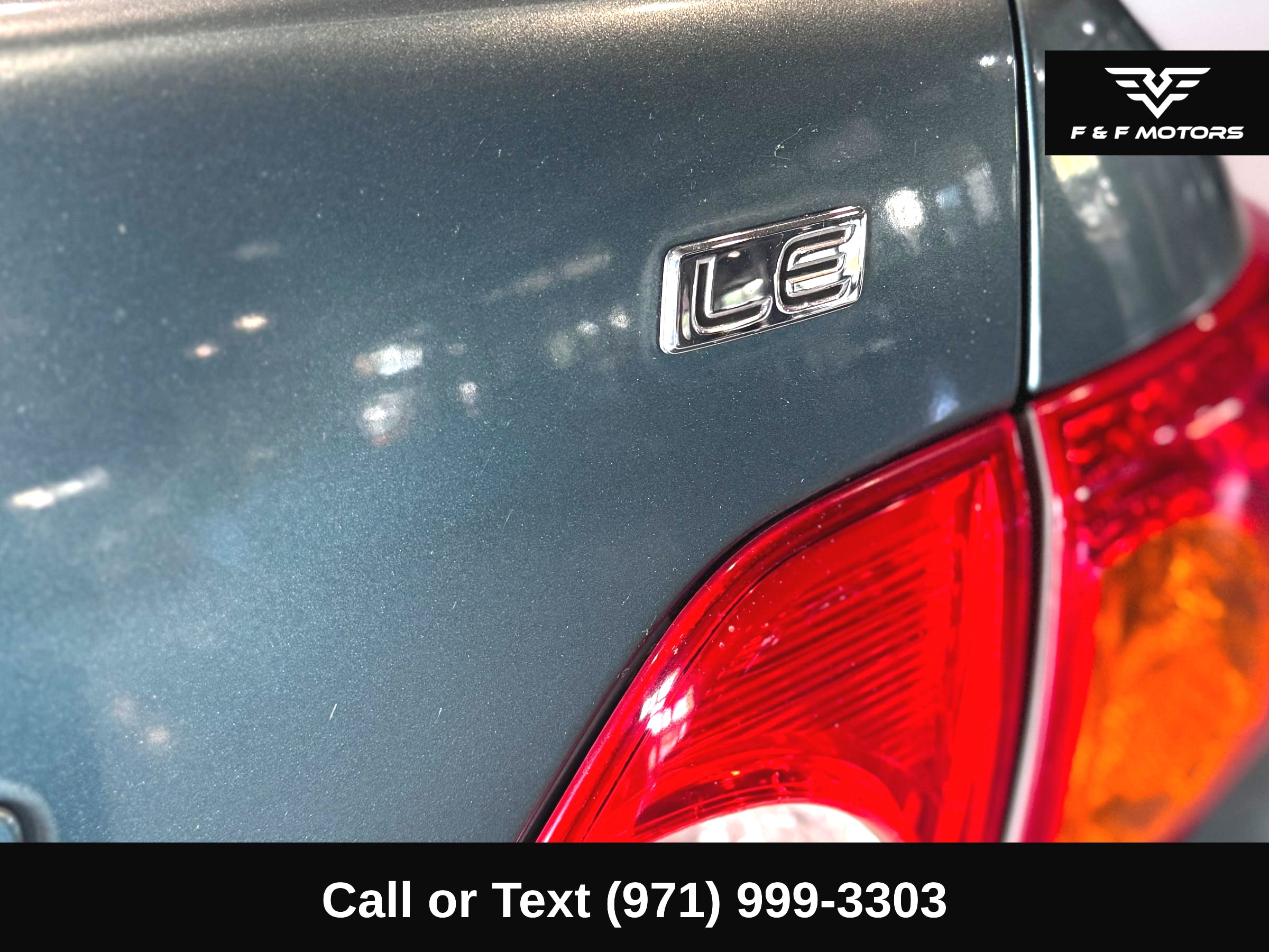 2009 Toyota Corolla LE photo 21