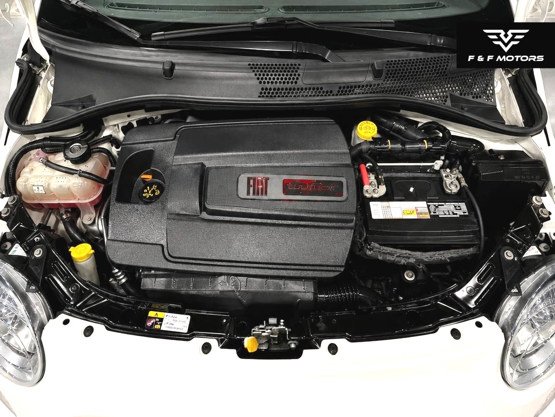 2014 Fiat 500 Sport — Engine