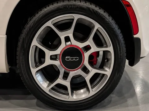 2014 Fiat 500 Sport — Wheels