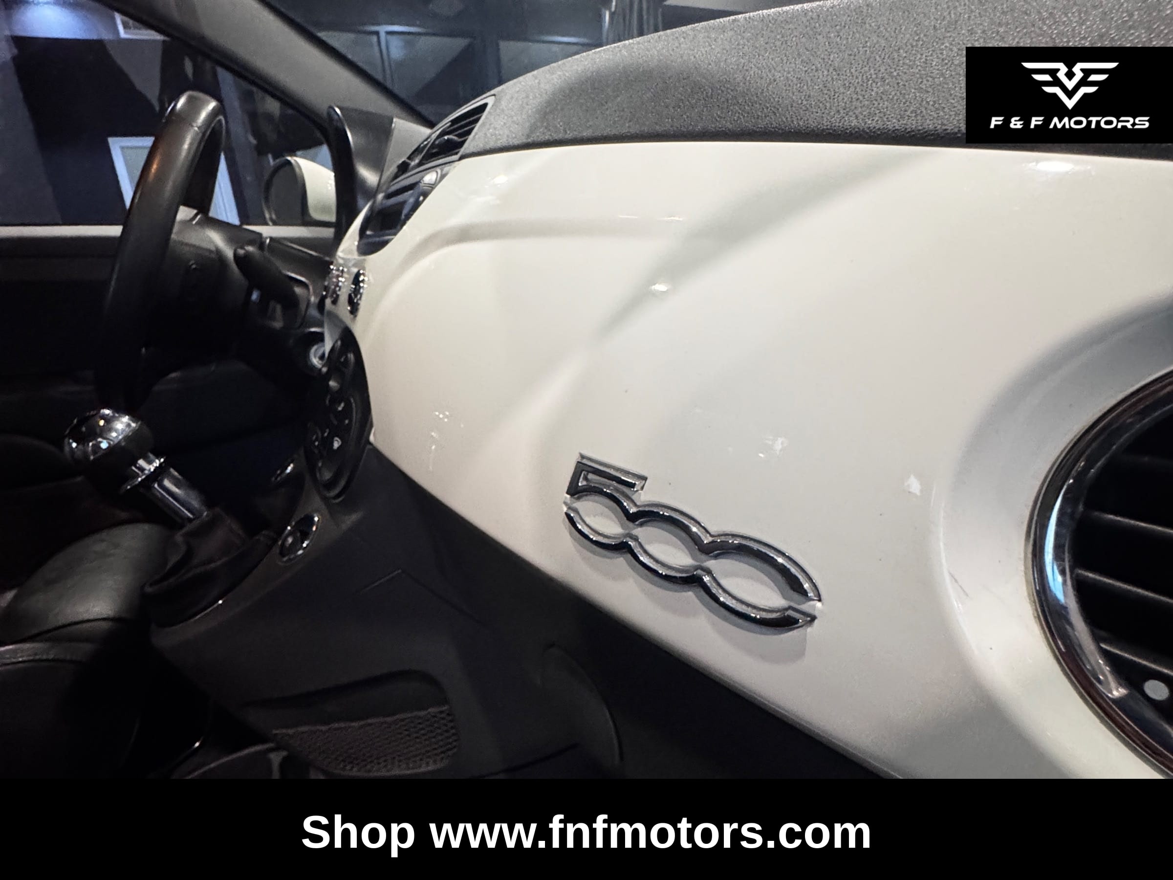 2014 Fiat 500 Sport photo 23