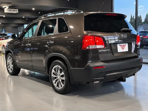 2011 Kia Sorento EX photo 4