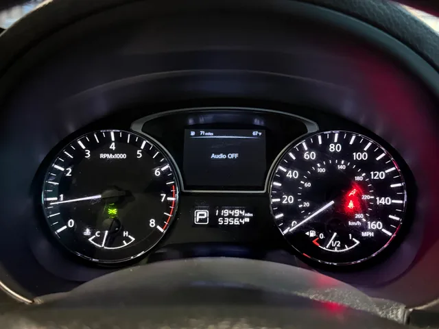 2014 Nissan Altima: Push-button ignition with Intelligent Key