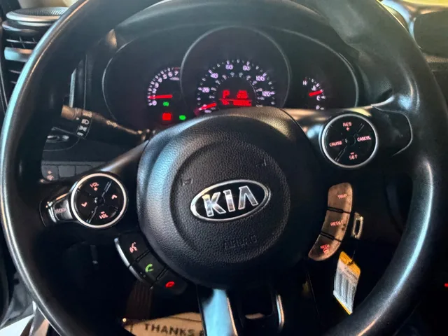 2016 Kia Soul Base — Interior · Photo 8