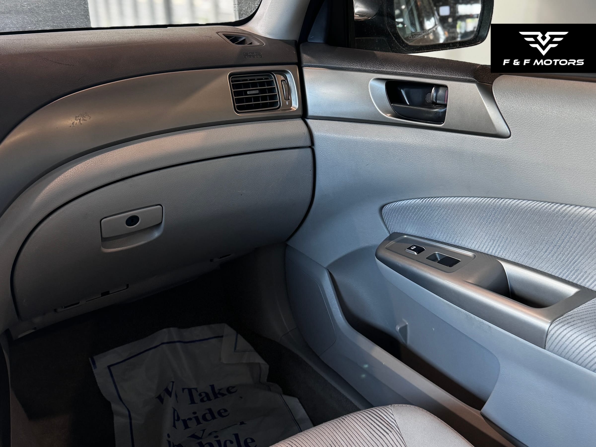 2010 Subaru Forester 2.5XS — Interior