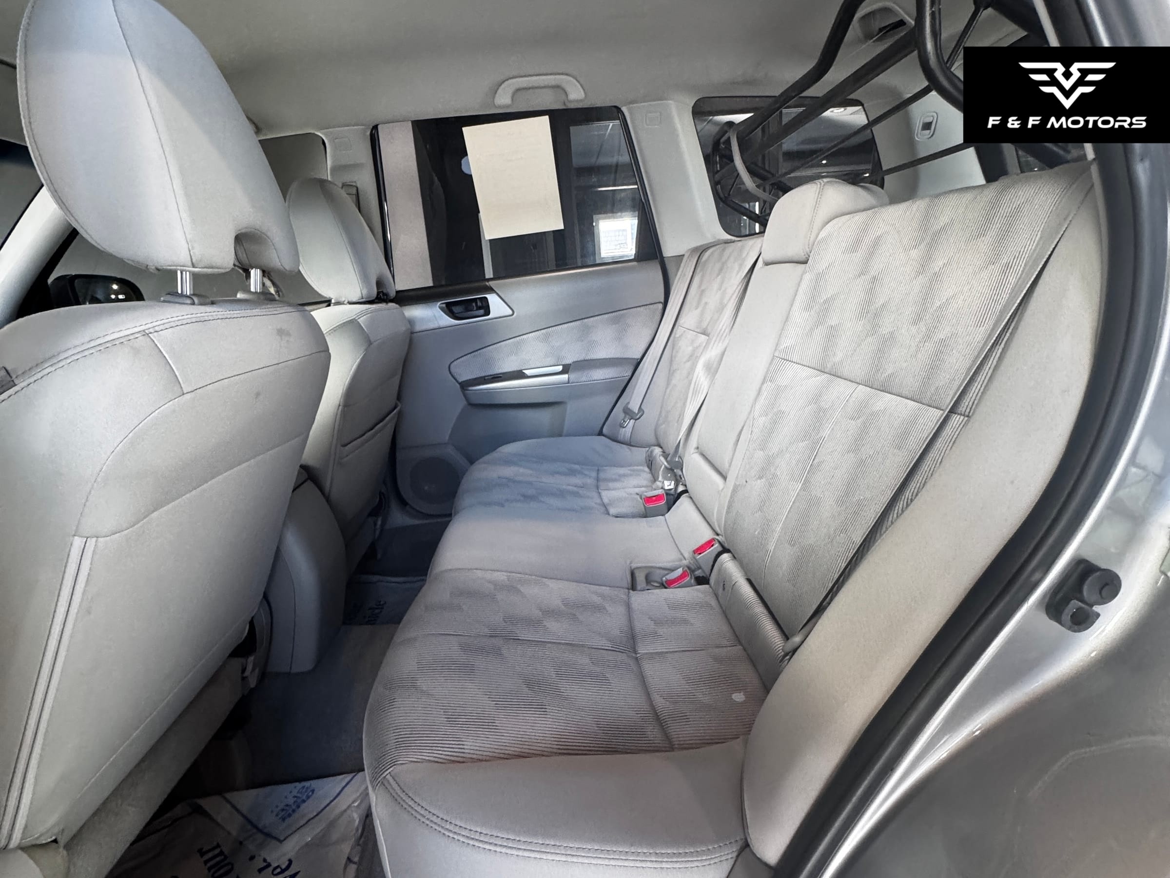 2010 Subaru Forester 2.5XS — Interior