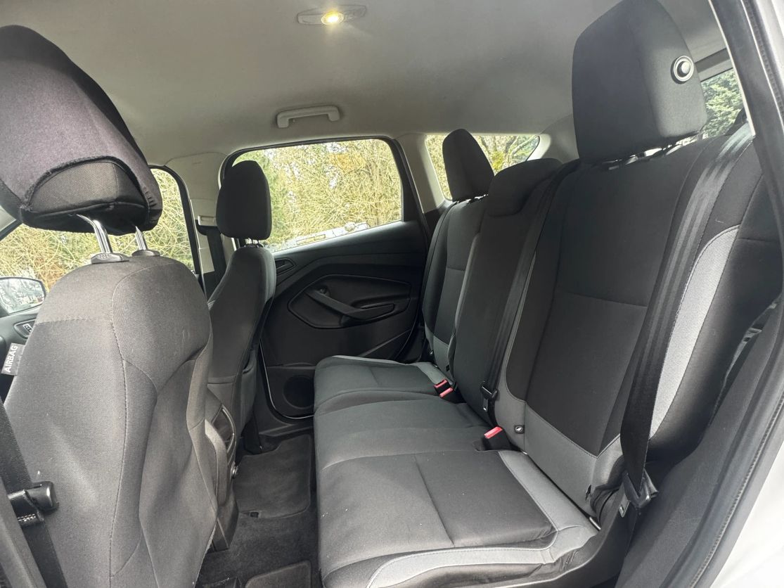 2015 FORD Escape S - Photo 13