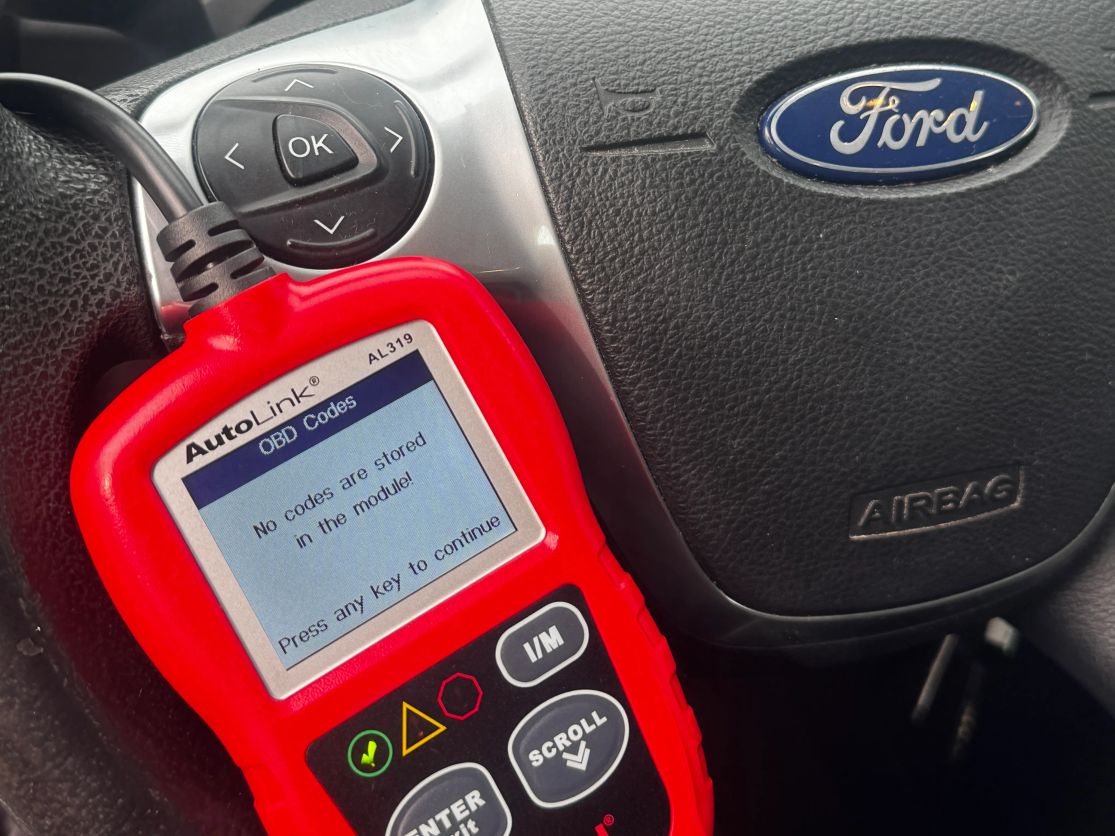 2015 FORD Escape S - Photo 17