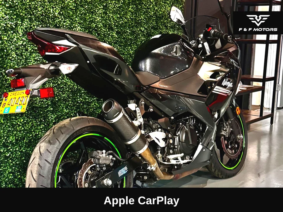 2022 Kawasaki Ninja 400 ABS — Wheels
