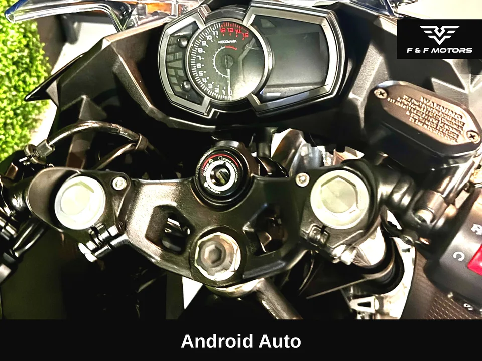 2022 Kawasaki Ninja 400 ABS photo 5