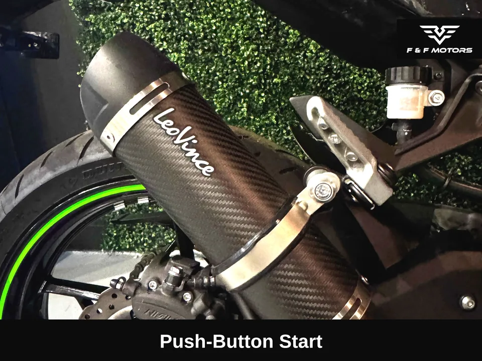 2022 Kawasaki Ninja 400 ABS photo 9
