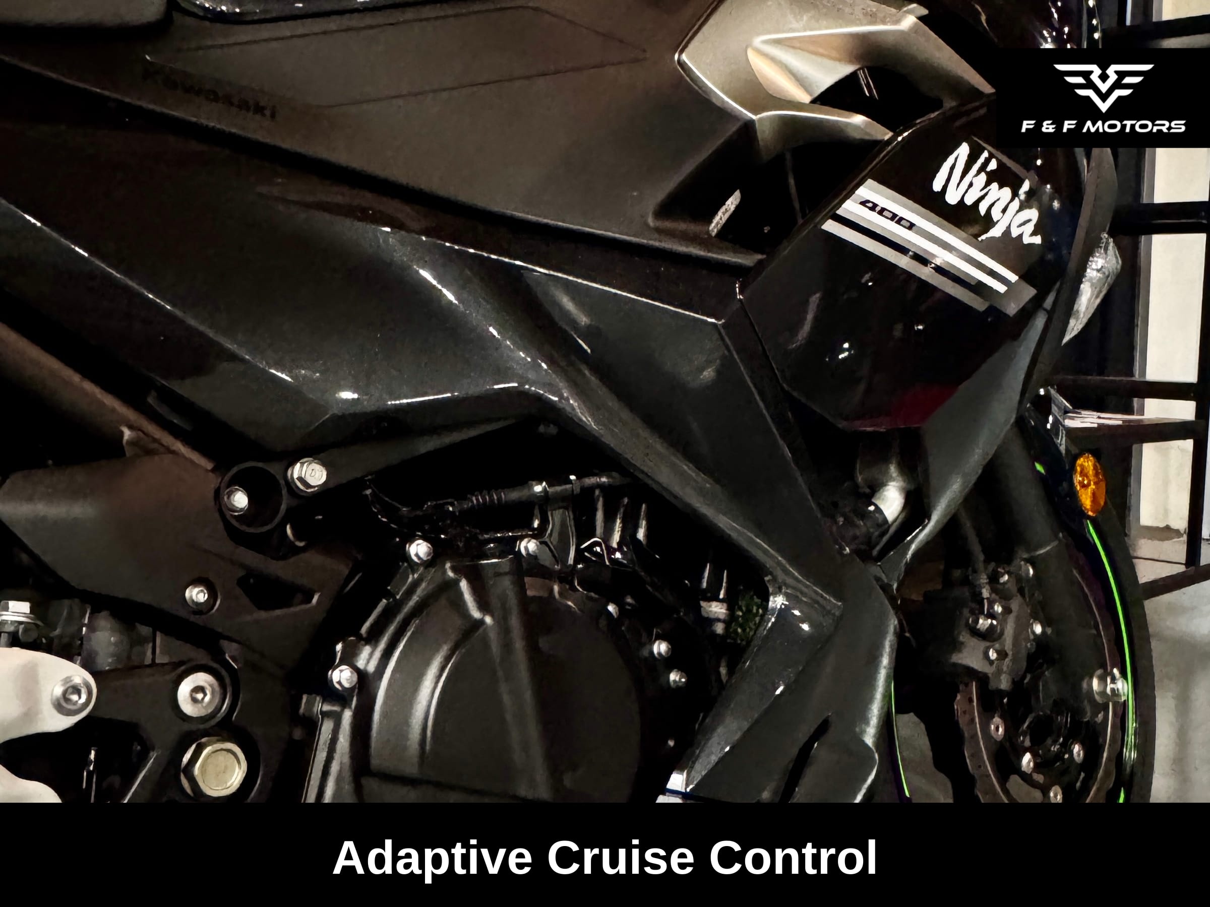 2022 Kawasaki Ninja 400 ABS — Interior