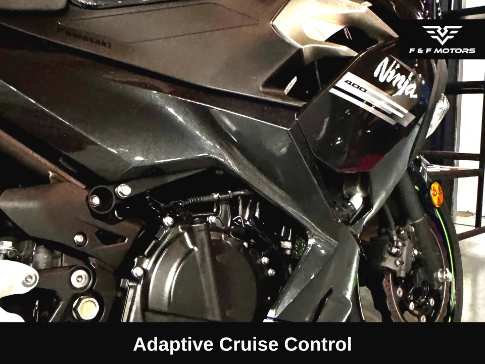 2022 Kawasaki Ninja 400 ABS — Interior