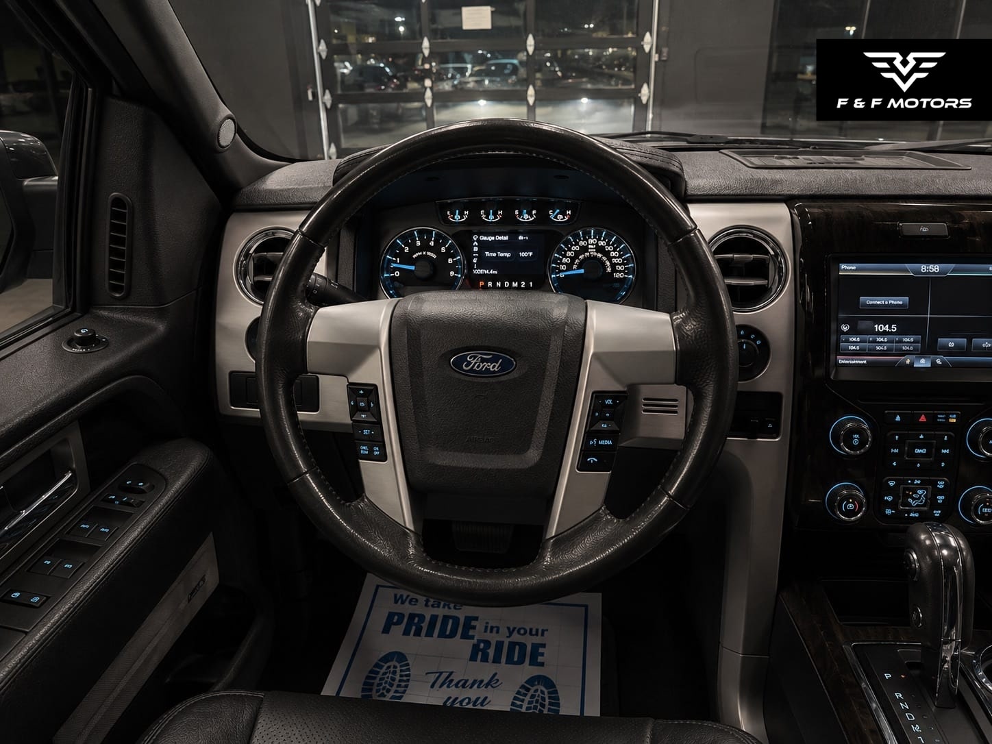 2014 Ford F-150 XLT — Interior