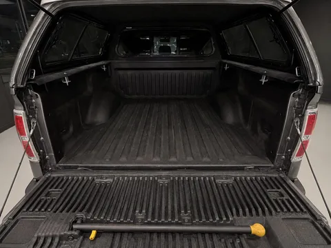 2014 Ford F-150 XLT photo 17