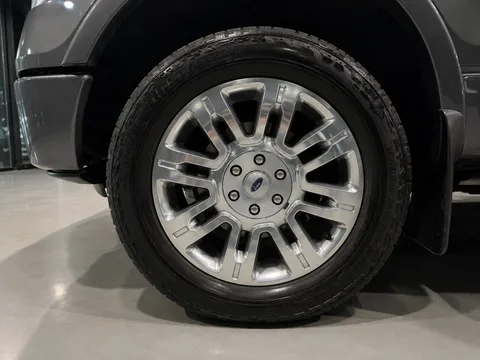 2014 Ford F-150 XLT — Wheels