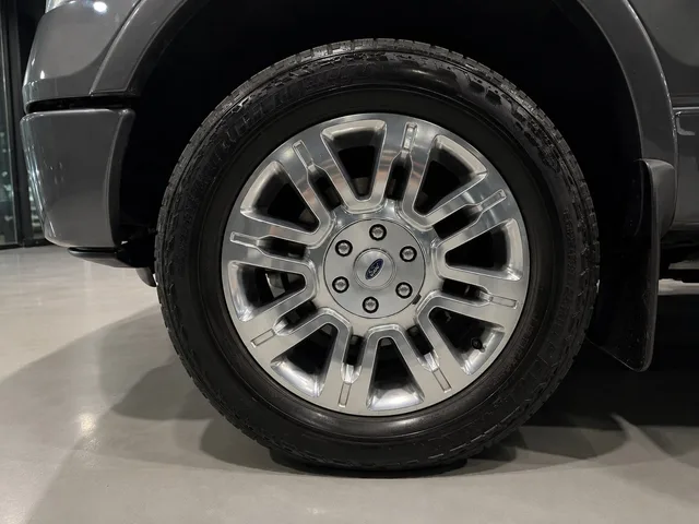 2014 Ford F-150 XLT — Exterior · Photo 19