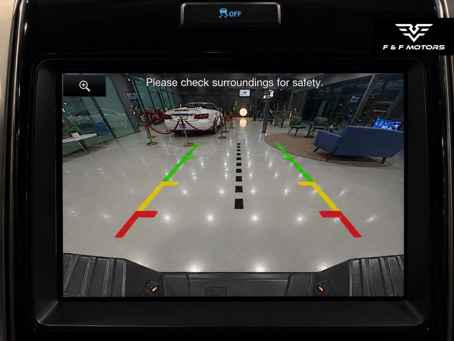 2014 Ford F-150 XLT — Interior