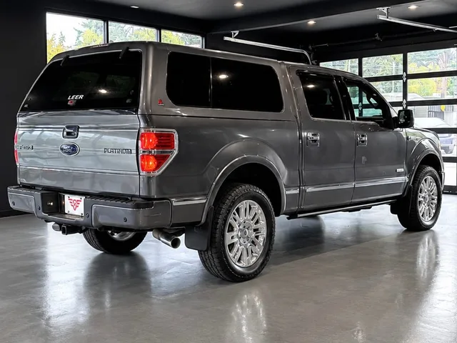 2014 Ford F-150 XLT — Interior · Photo 3